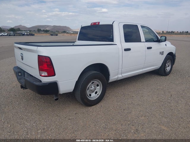 3C6RR6KG8LG253598 RAM 1500 Classic Tradesman 4x2 5&#039;7 Box