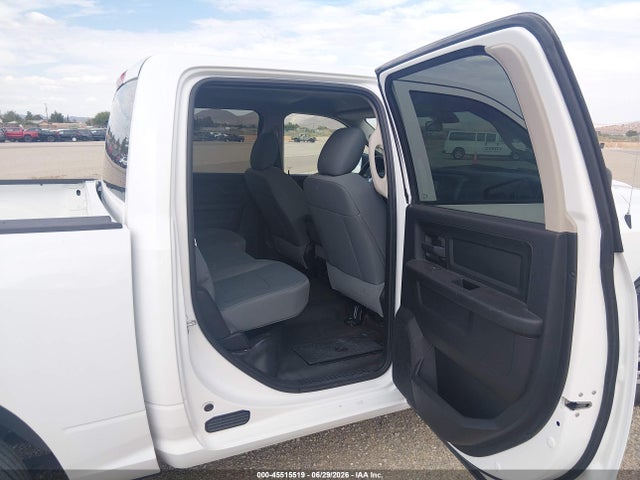 3C6RR6KG8LG253598 RAM 1500 Classic Tradesman 4x2 5&#039;7 Box