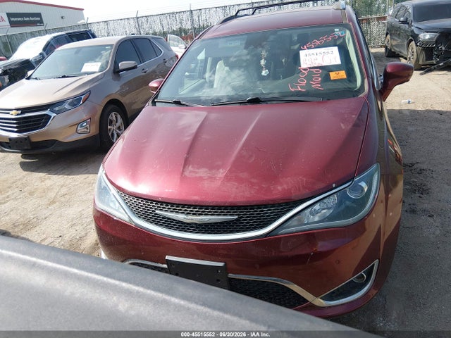 Продажа на аукционе авто 2017 Chrysler Pacifica Touring-l Plus, vin: 2C4RC1EGXHR745608, номер лота: 45515552