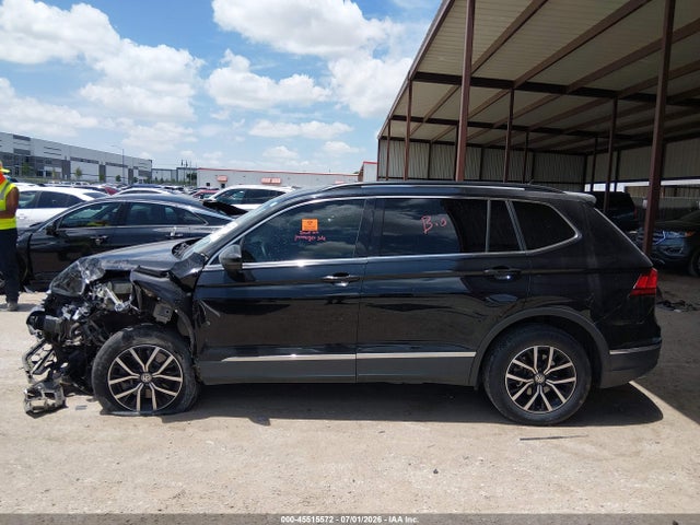Продажа на аукционе авто 2021 Volkswagen Tiguan 2.0t Se/2.0t Se R-line Black/2.0t Sel, vin: 3VV2B7AX5MM000197, номер лота: 45515572