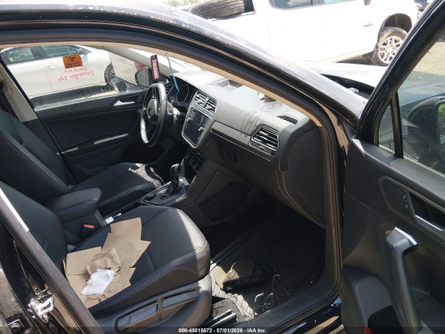 Продажа на аукционе авто 2021 Volkswagen Tiguan 2.0t Se/2.0t Se R-line Black/2.0t Sel, vin: 3VV2B7AX5MM000197, номер лота: 45515572