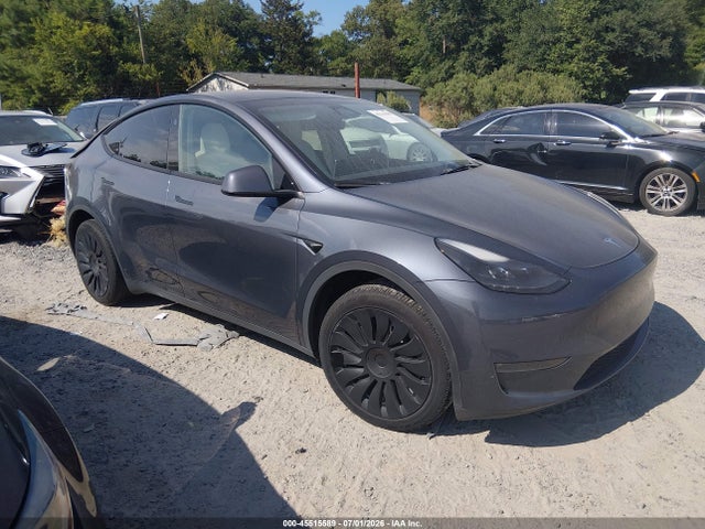 Tesla Model Y Awd/long Range Dual Motor All-wheel Drive 2023 7SAYGDEE9PA173568 main image