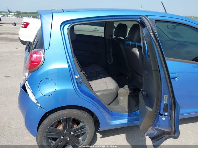 Chevrolet Spark 1lt Auto 2014 KL8CD6S93EC552283 Image 8
