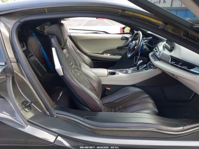 WBY2Z2C57EVX64549 BMW I8