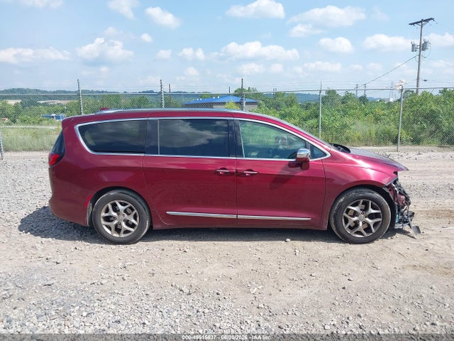 45515637 :رقم المزاد ، 2C4RC1GG2JR251603 vin ، 2018 Chrysler Pacifica Limited مزاد بيع