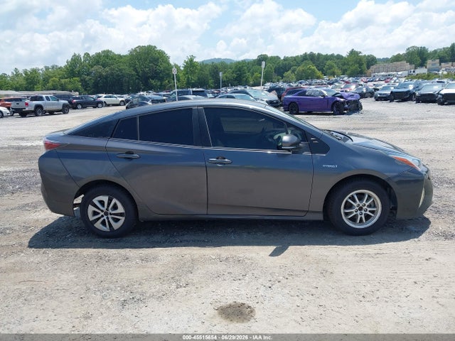 Toyota Prius Two 2016 JTDKBRFU5G3003339 Image 13