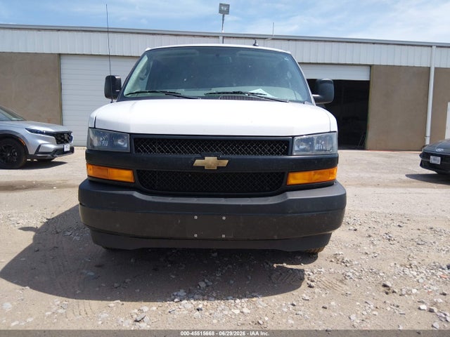 1GAWGEFP9L1255972 Chevrolet Express Passenger Rwd 2500 Regular Wheelbase Ls