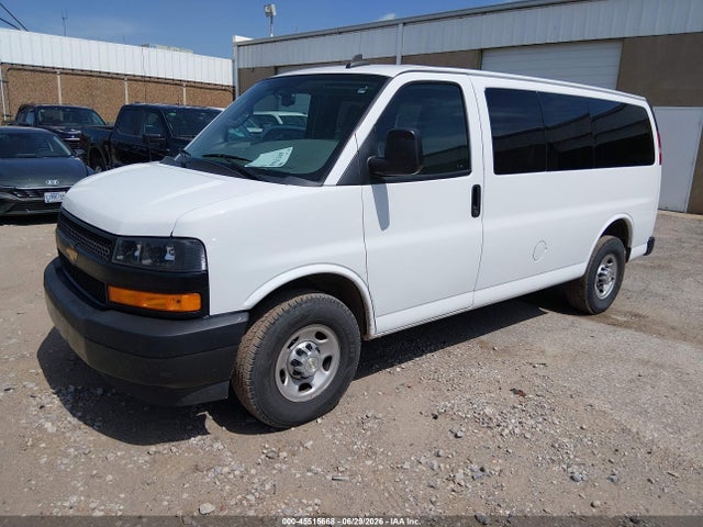 1GAWGEFP9L1255972 Chevrolet Express Passenger Rwd 2500 Regular Wheelbase Ls