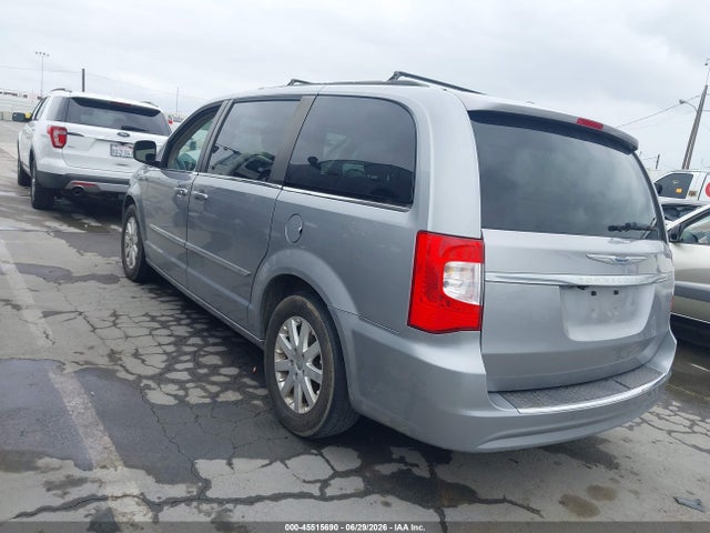 2C4RC1BG5FR582240 Chrysler Town &amp; Country Touring