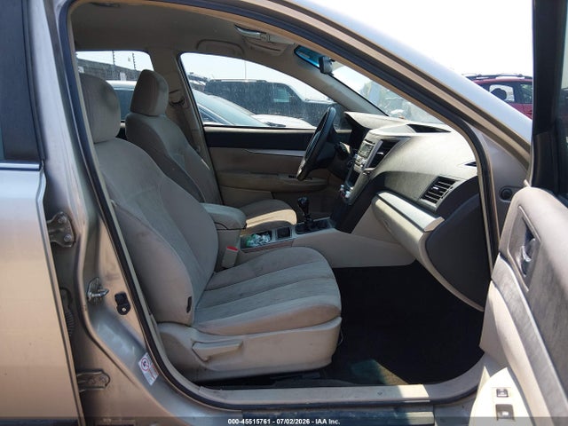 Subaru Outback 2.5i 2014 4S4BRCAC1E1303360 Image 5