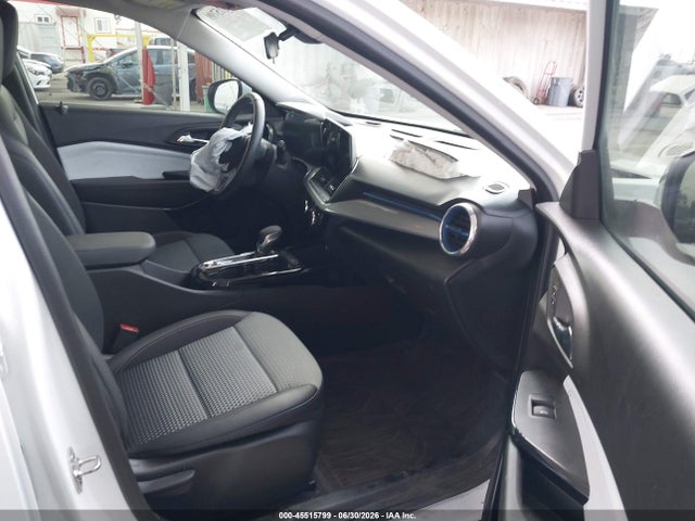 KL77LHEP7TC024225 Chevrolet Trax Fwd Lt