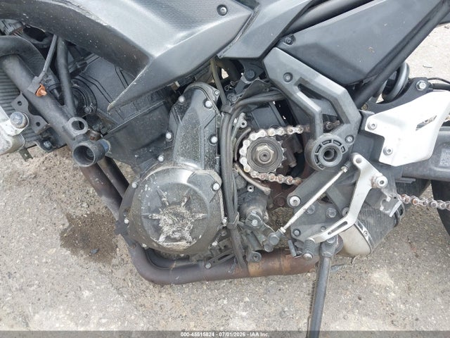 Kawasaki Ex650 J 2019 JKAEXEJ18KDA03615 Image 9