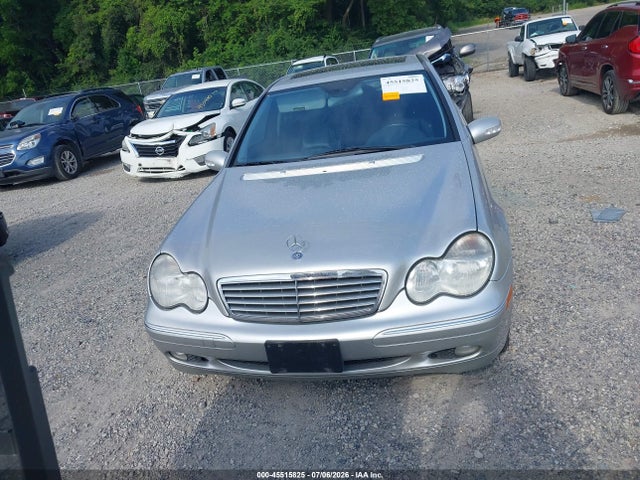 2003 Mercedes-benz C 240 4matic მანქანა იყიდება აუქციონზე, vin: WDBRF81JX3F376863, აუქციონის ნომერი: 45515825