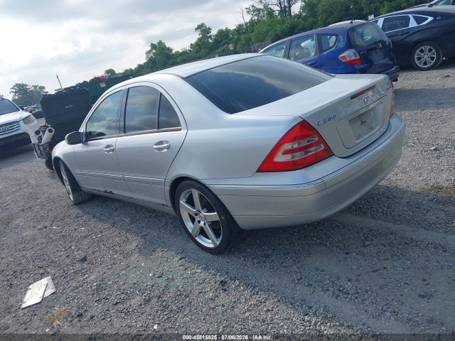 2003 Mercedes-benz C 240 4matic მანქანა იყიდება აუქციონზე, vin: WDBRF81JX3F376863, აუქციონის ნომერი: 45515825
