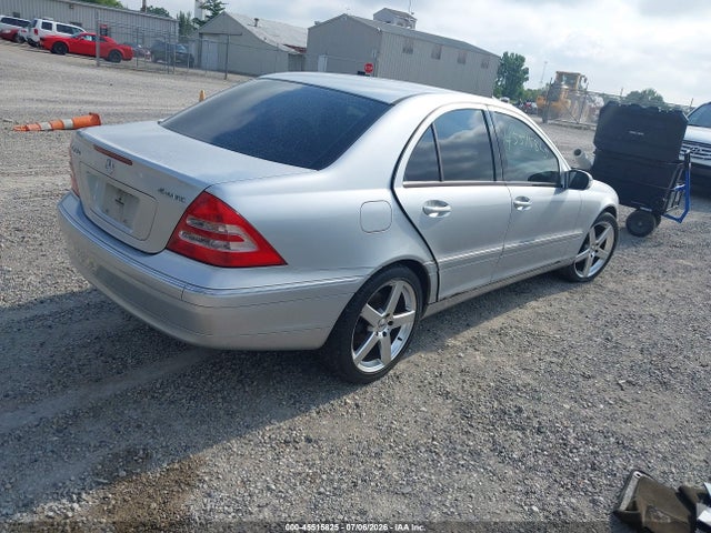 2003 Mercedes-benz C 240 4matic მანქანა იყიდება აუქციონზე, vin: WDBRF81JX3F376863, აუქციონის ნომერი: 45515825