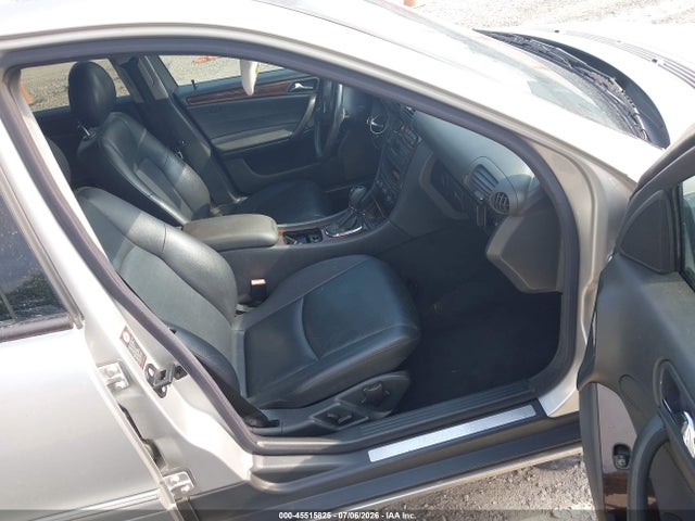 2003 Mercedes-benz C 240 4matic მანქანა იყიდება აუქციონზე, vin: WDBRF81JX3F376863, აუქციონის ნომერი: 45515825