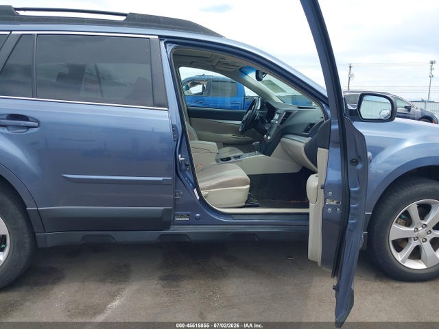 Продажа на аукционе авто 2013 Subaru Outback 2.5i Premium, vin: 4S4BRBGCXD3293528, номер лота: 45515855
