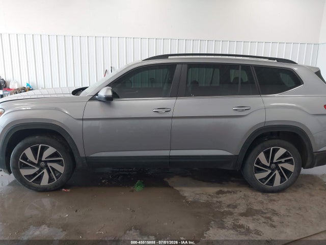2024 Volkswagen Atlas 2.0t Se W/technology მანქანა იყიდება აუქციონზე, vin: 1V2KR2CA0RC532745, აუქციონის ნომერი: 45515888