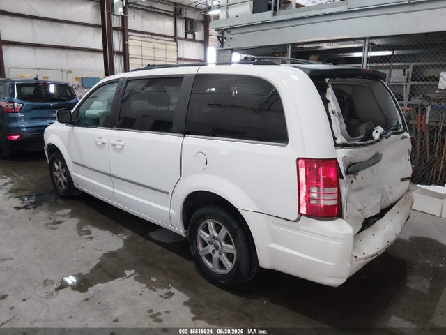 2010 Chrysler Town & Country Touring მანქანა იყიდება აუქციონზე, vin: 2A4RR5D18AR350622, აუქციონის ნომერი: 45515924