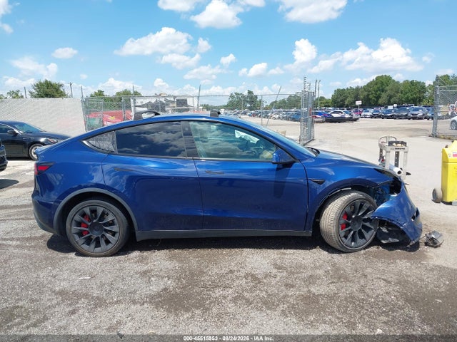 2021 Tesla Model Y Long Range Dual Motor All-wheel Drive მანქანა იყიდება აუქციონზე, vin: 5YJYGDEE8MF080486, აუქციონის ნომერი: 45515953