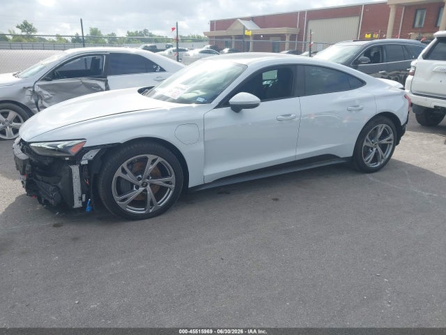 WAUFJBFW1R7004445 Audi E-tron Gt Premium Plus Quattro