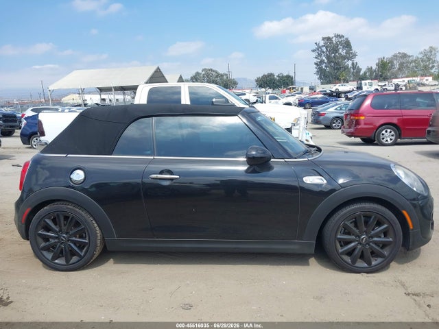Auction sale of the 2017 Mini Convertible Cooper S, vin: WMWWG9C59H3C23097, lot number: 45516035