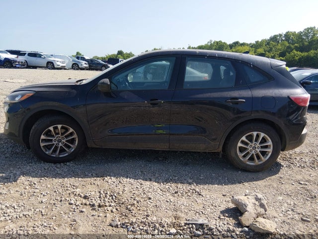 2021 Ford Escape S მანქანა იყიდება აუქციონზე, vin: 1FMCU0F61MUA99323, აუქციონის ნომერი: 45516039