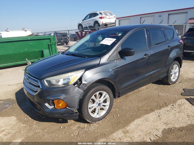 Ford ESCAPE S 2017 1FMCU0F73HUC10758 Image 2