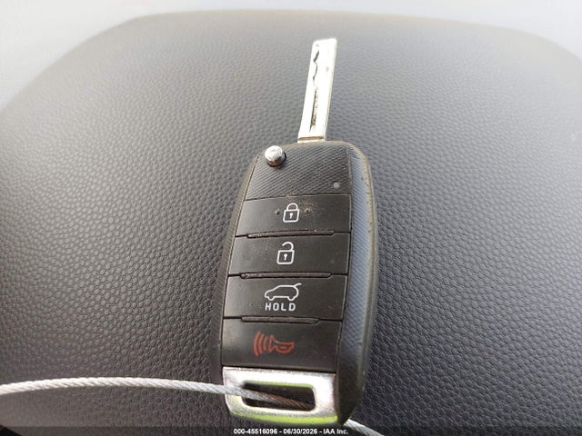 KNDJN2A26J7890305 KIA Soul