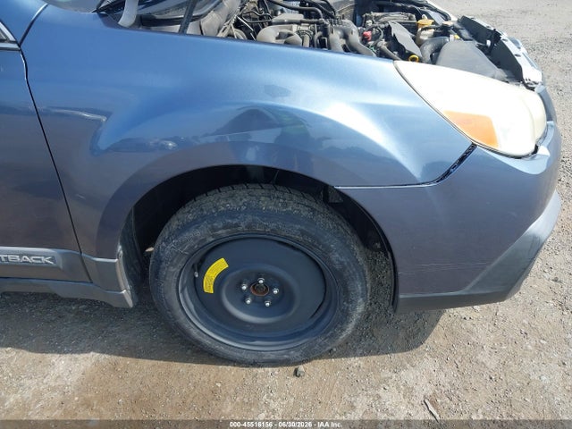 45516156 :رقم المزاد ، 4S4BRBCC7D3243000 vin ، 2013 Subaru Outback 2.5i Premium مزاد بيع