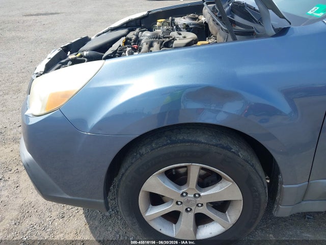 45516156 :رقم المزاد ، 4S4BRBCC7D3243000 vin ، 2013 Subaru Outback 2.5i Premium مزاد بيع