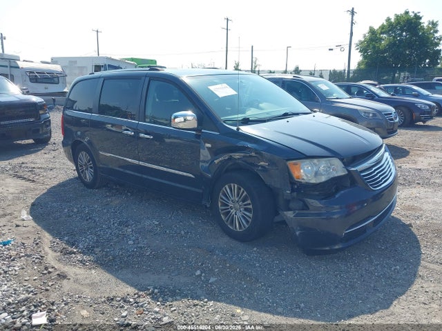 Продажа на аукционе авто 2014 Chrysler Town & Country Touring-l 30th Anniversary, vin: 2C4RC1CG3ER417915, номер лота: 45516204