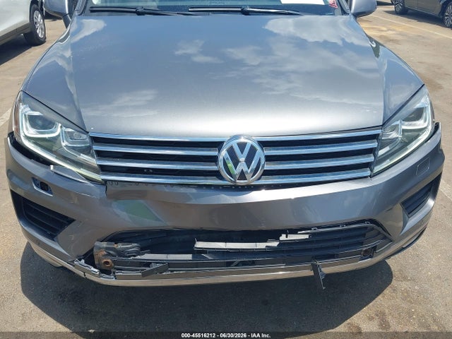 Aukcja sprzedaży 2016 Volkswagen Touareg Tdi Lux, vin: WVGEP9BP8GD004960, numer aukcji: 45516212