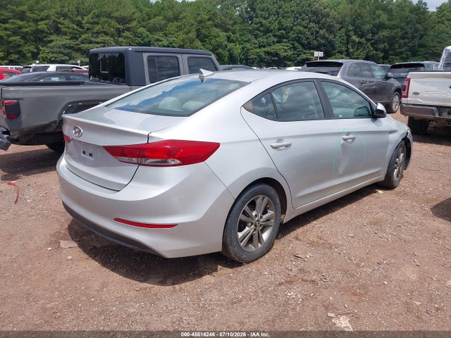 45516246 :رقم المزاد ، 5NPD84LF2HH162972 vin ، 2017 Hyundai Elantra Se مزاد بيع