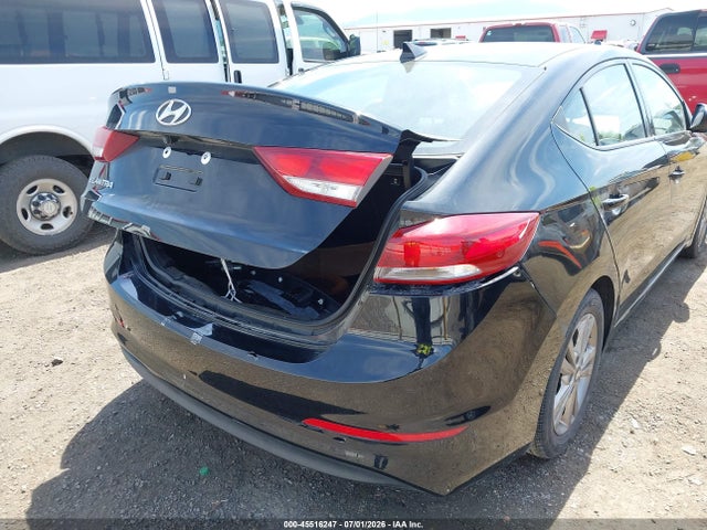 Hyundai Elantra Value Edition 2017 5NPD84LF4HH188327 Image 18