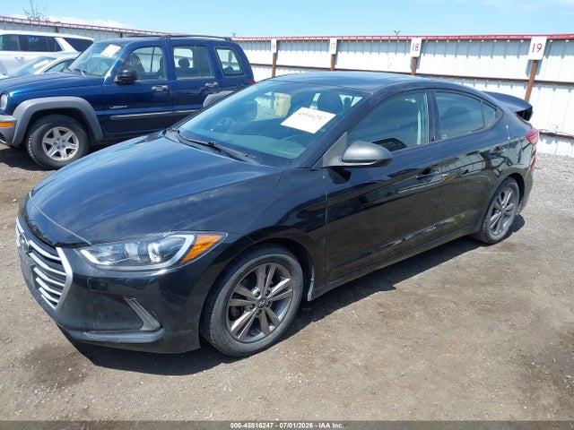 Hyundai Elantra Value Edition 2017 5NPD84LF4HH188327 Image 2