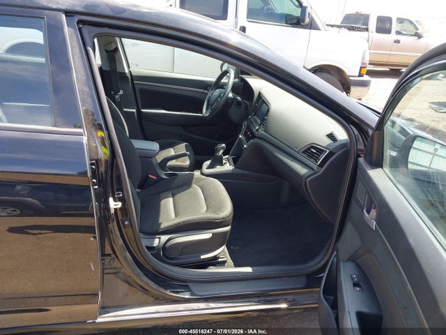 Hyundai Elantra Value Edition 2017 5NPD84LF4HH188327 Image 5