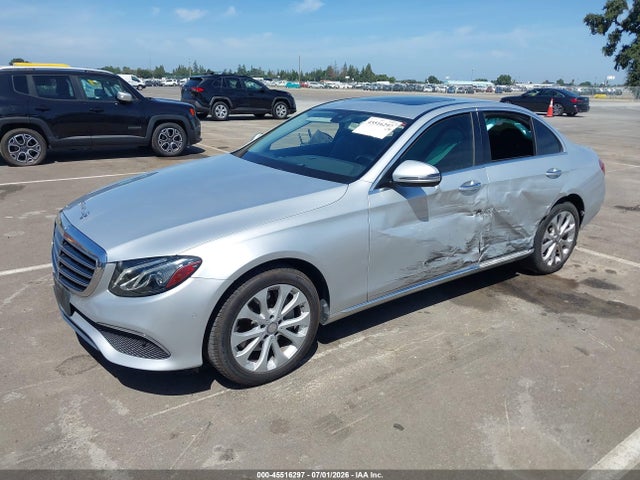 Продаж на аукціоні авто 2017 Mercedes-benz E 300, vin: WDDZF4JBXHA194013, номер лоту: 45516297