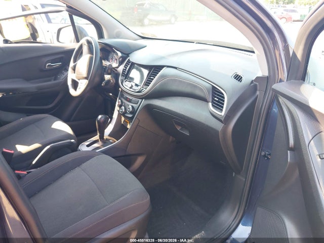 3GNCJKSB9KL175686 Chevrolet TRAX LS