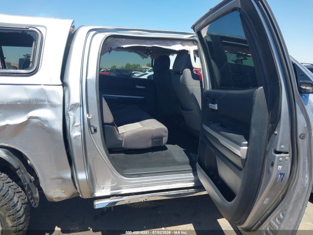 5TFDM5F17GX065271 Toyota Tundra Sr5 4.6l V8