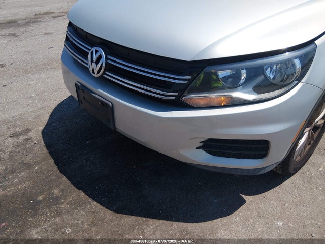 WVGBV3AX9EW606615 Volkswagen TIGUAN SE