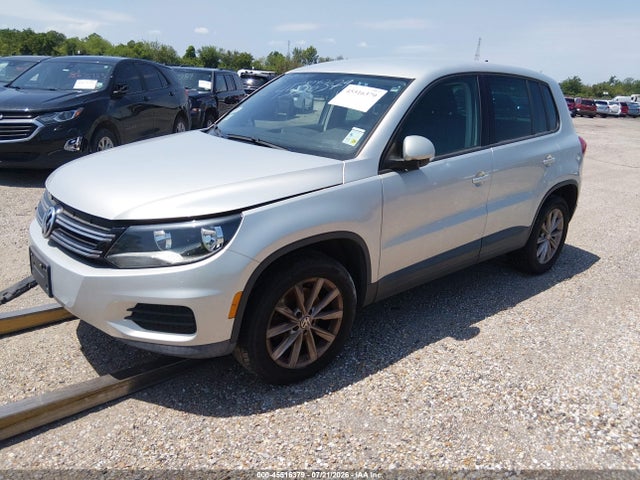 WVGBV3AX9EW606615 Volkswagen TIGUAN SE