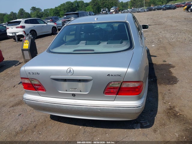 2000 Mercedes-benz E 320 4m მანქანა იყიდება აუქციონზე, vin: WDBJF82J5YX037781, აუქციონის ნომერი: 45516382