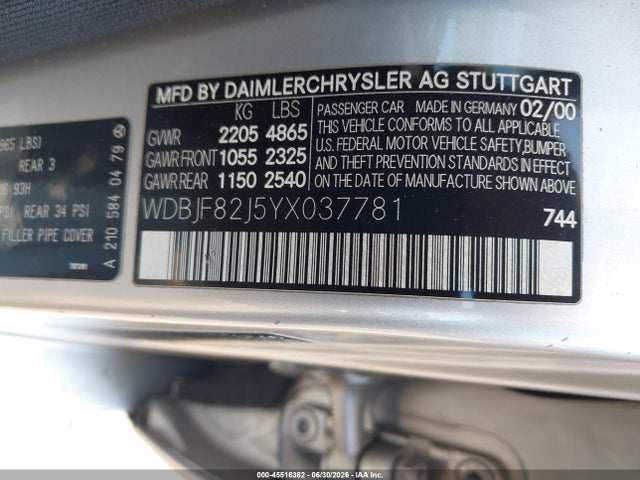 2000 Mercedes-benz E 320 4m მანქანა იყიდება აუქციონზე, vin: WDBJF82J5YX037781, აუქციონის ნომერი: 45516382