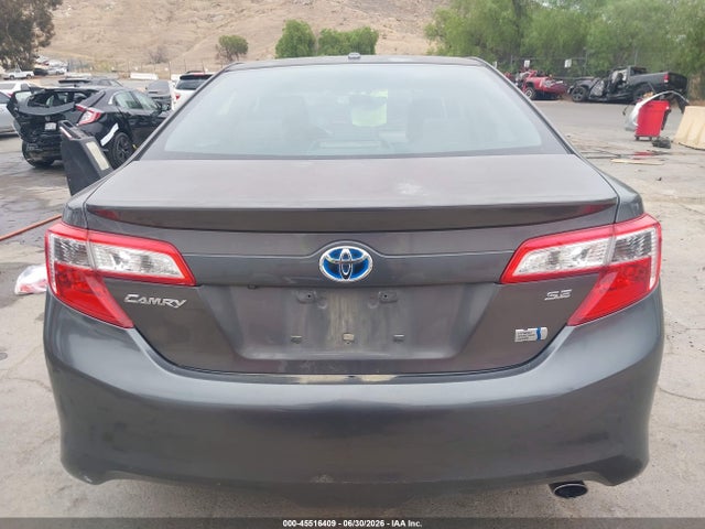 4T1BD1FK5EU133960 Toyota Camry Hybrid Se Limited Edition