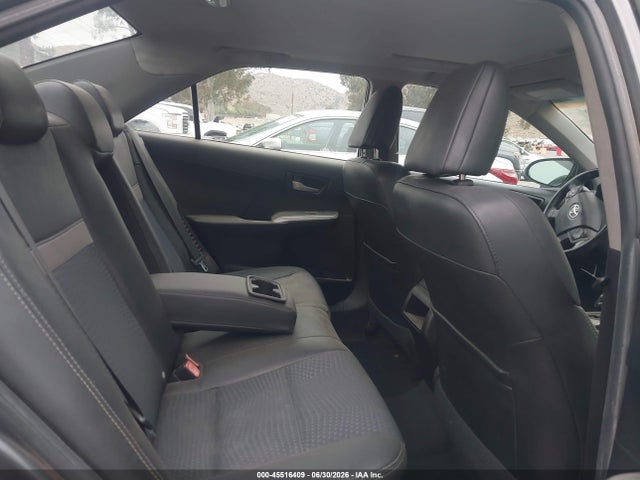 4T1BD1FK5EU133960 Toyota Camry Hybrid Se Limited Edition