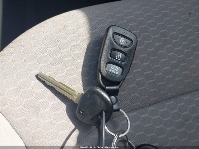 5NPD74LF8LH618212 Hyundai ELANTRA SE