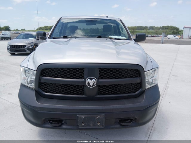 3C6JR7DG3JG318192 RAM 1500 Tradesman 4x4 8&#039; Box