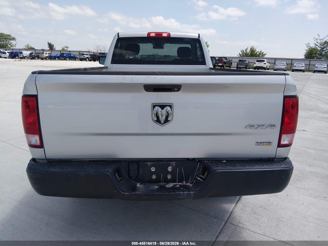3C6JR7DG3JG318192 RAM 1500 Tradesman 4x4 8&#039; Box