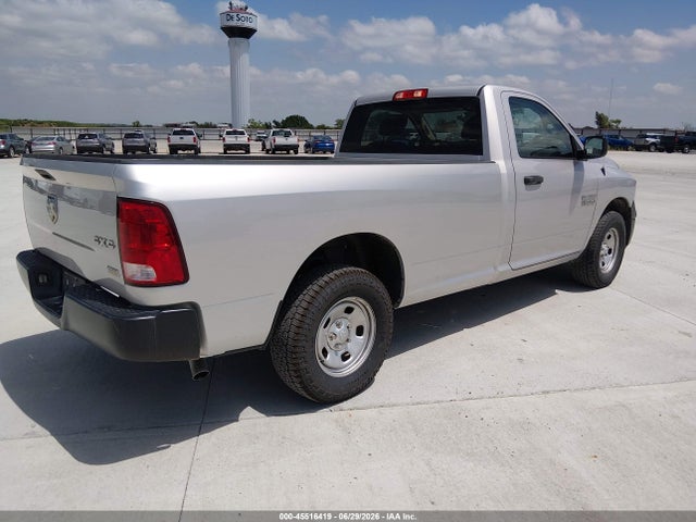 3C6JR7DG3JG318192 RAM 1500 Tradesman 4x4 8&#039; Box